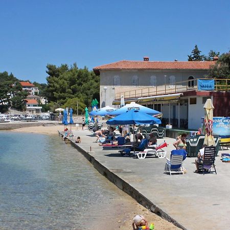 Apartments And Rooms With Parking Space Palit, Rab - 5061 Esterno foto