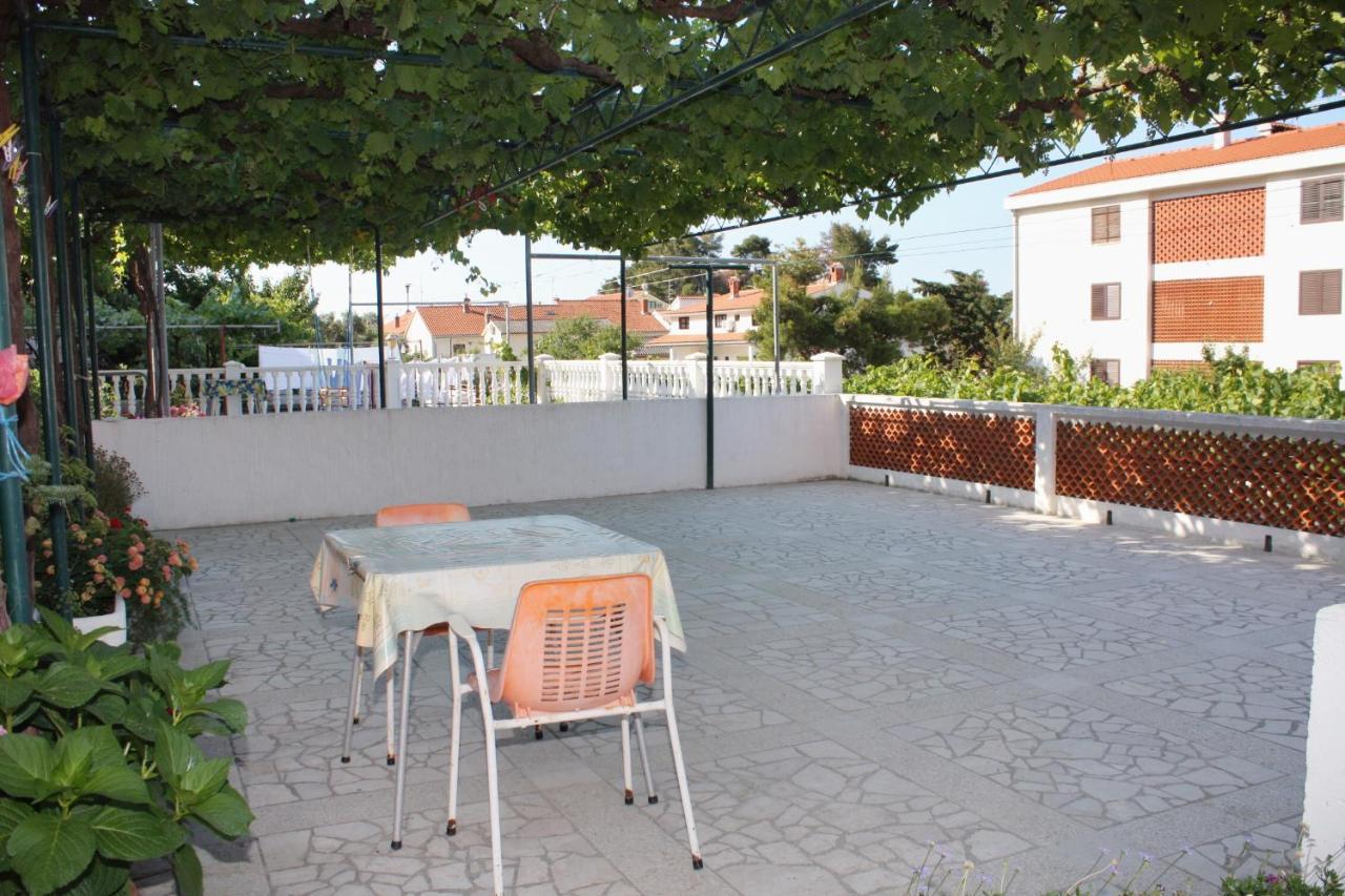 Apartments And Rooms With Parking Space Palit, Rab - 5061 Esterno foto