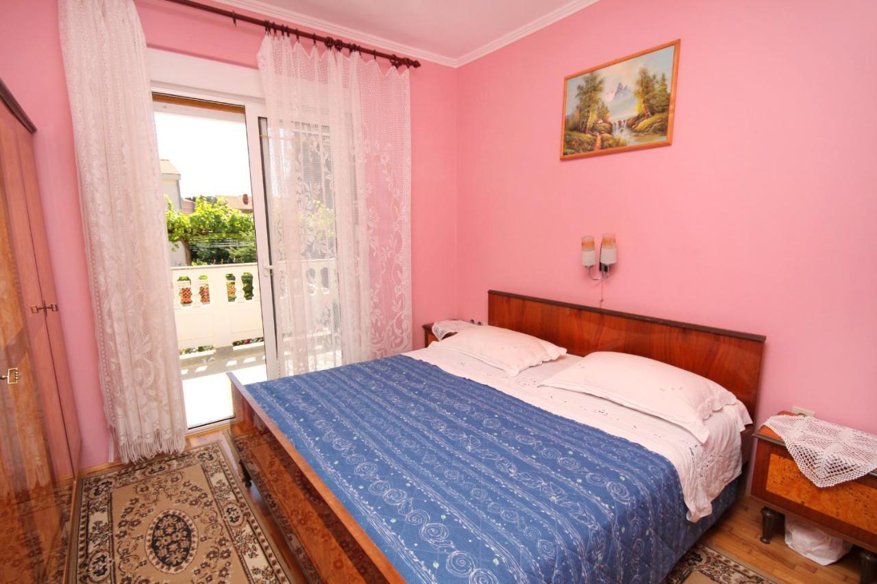 Apartments And Rooms With Parking Space Palit, Rab - 5061 Esterno foto