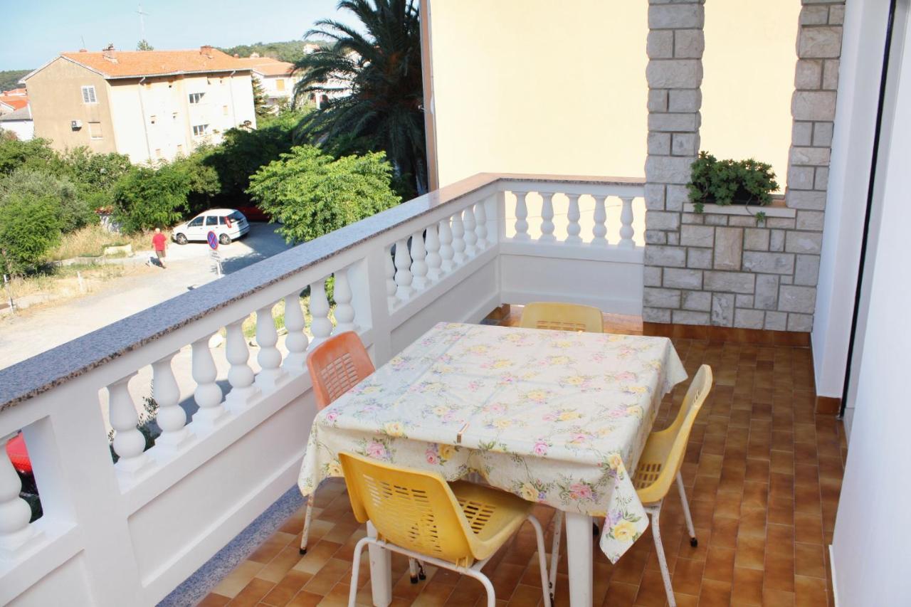 Apartments And Rooms With Parking Space Palit, Rab - 5061 Esterno foto